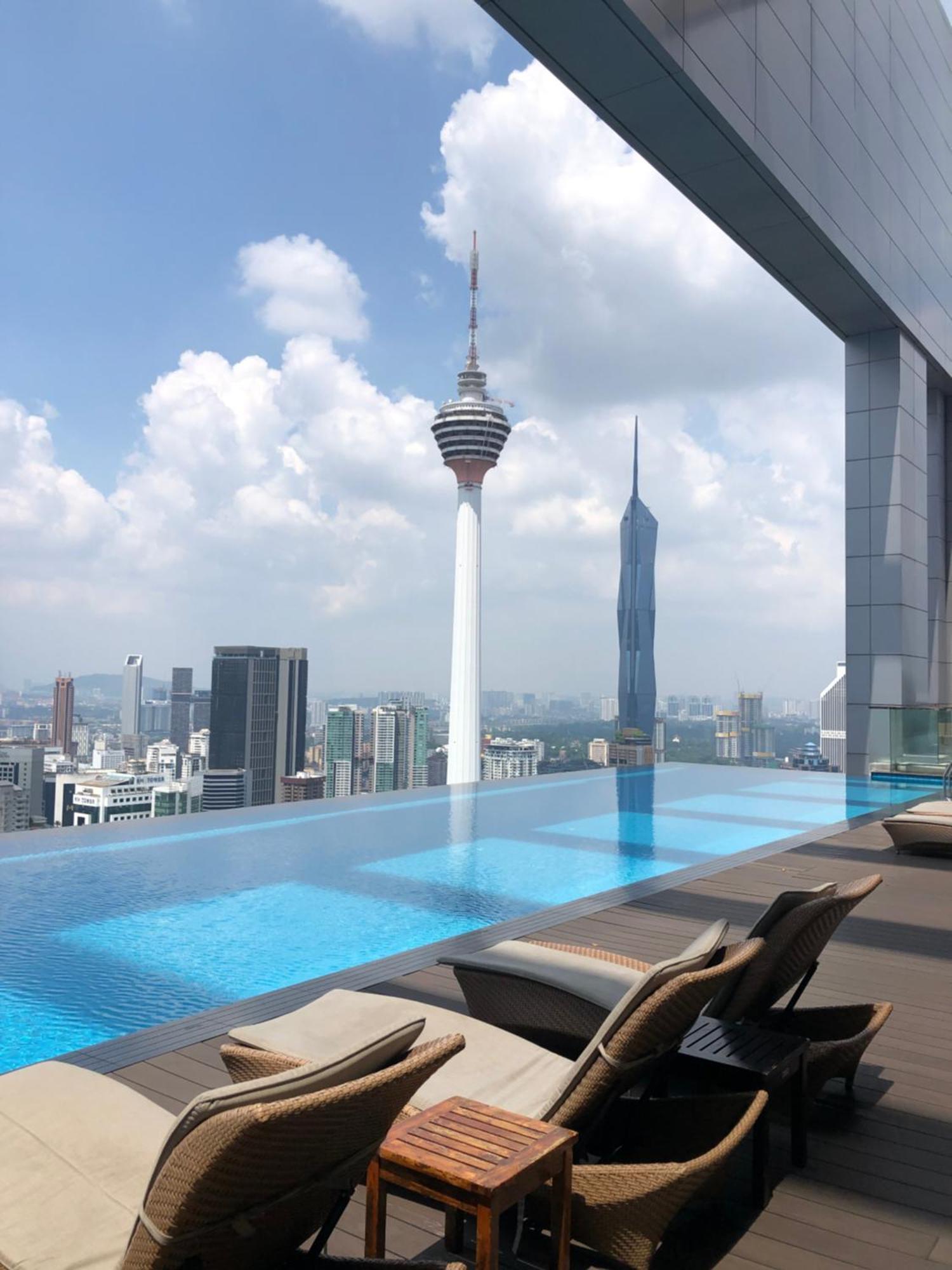 Platinum Tower 1 *