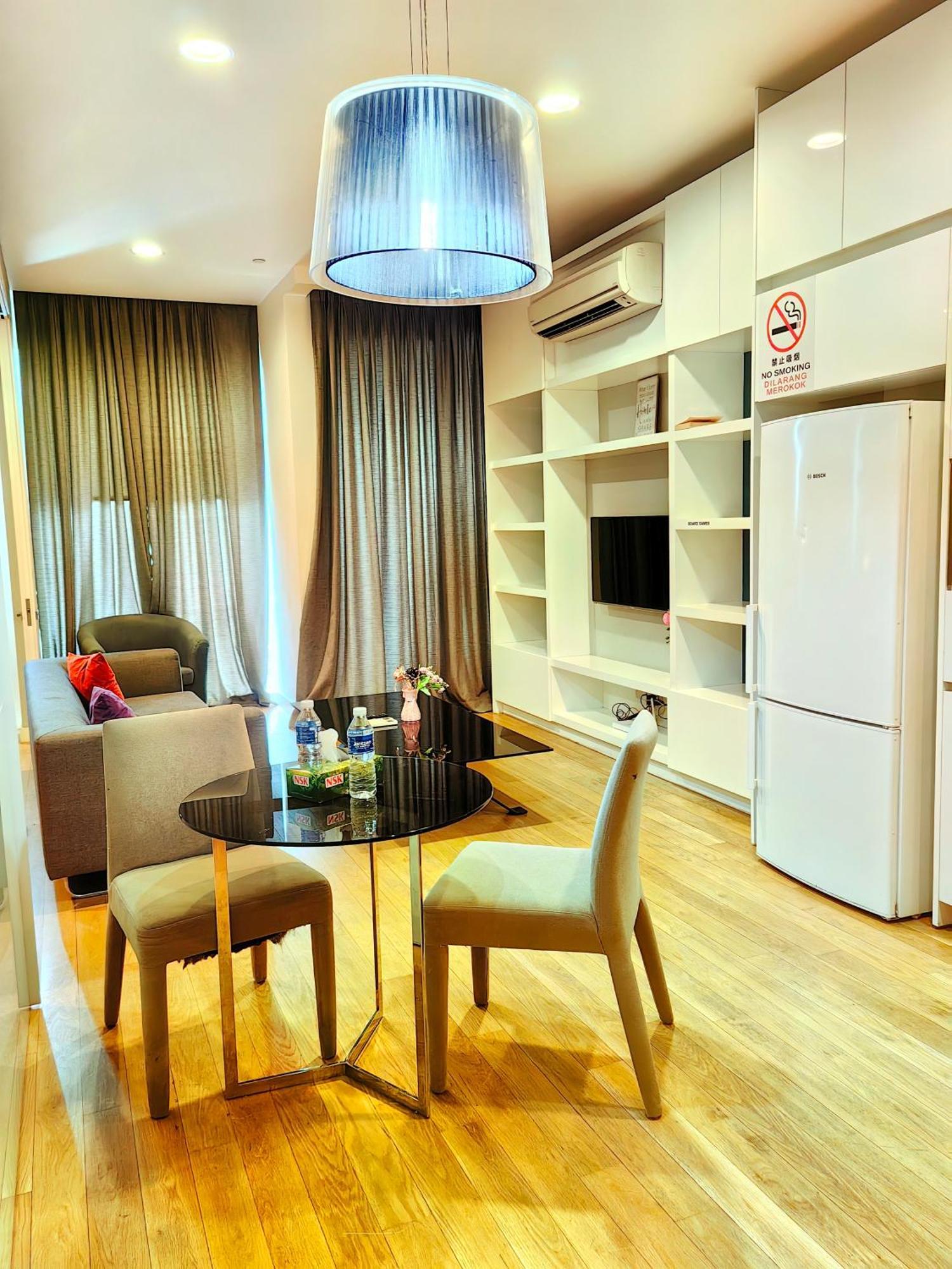 Platinum Tower 1